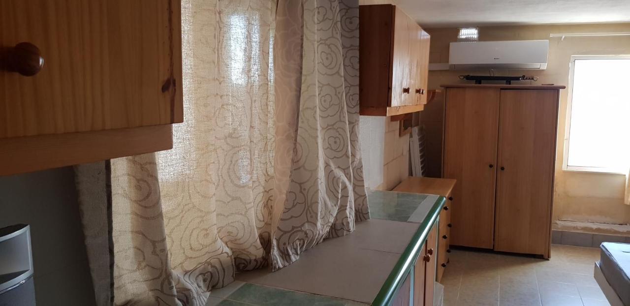Auberge De Provence Affittacamere Siggiewi Esterno foto